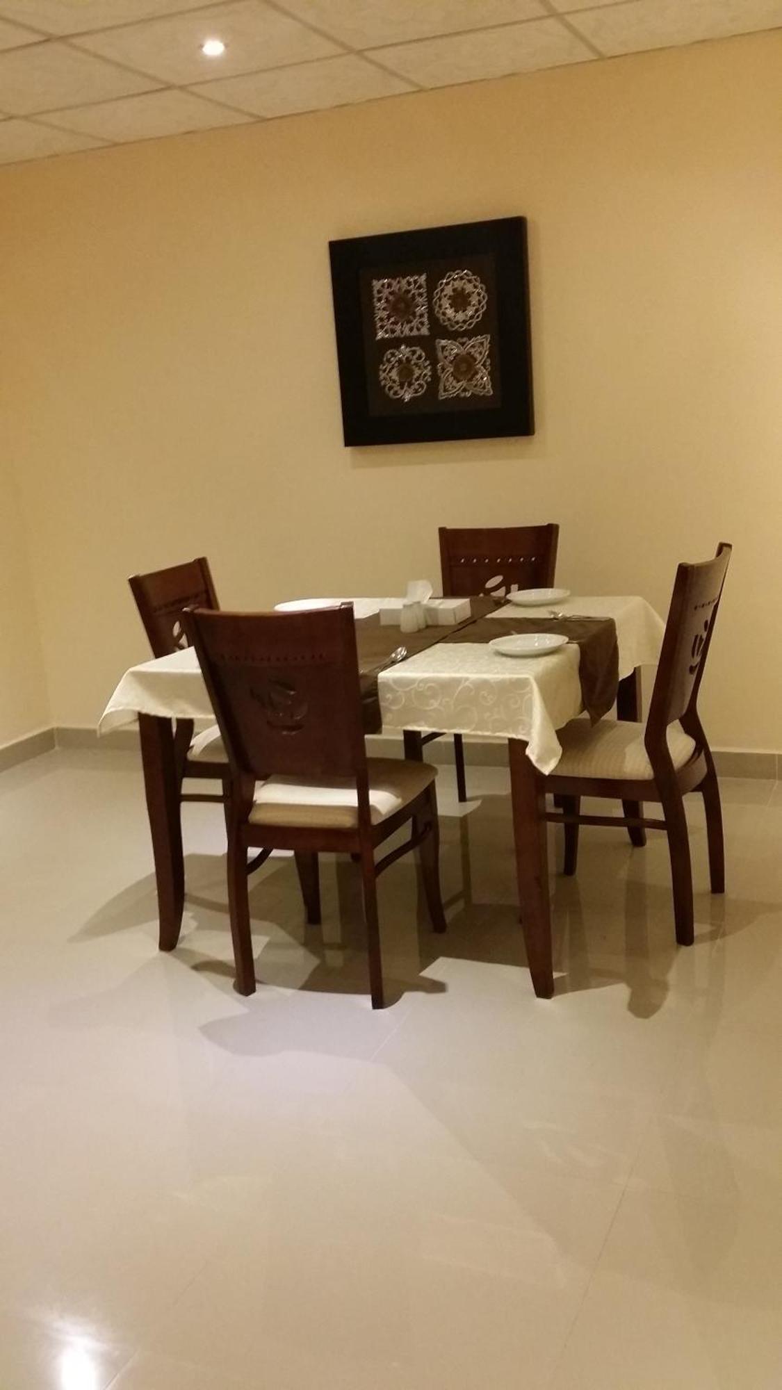Mutrah Hotel Maszkat Szoba fotó